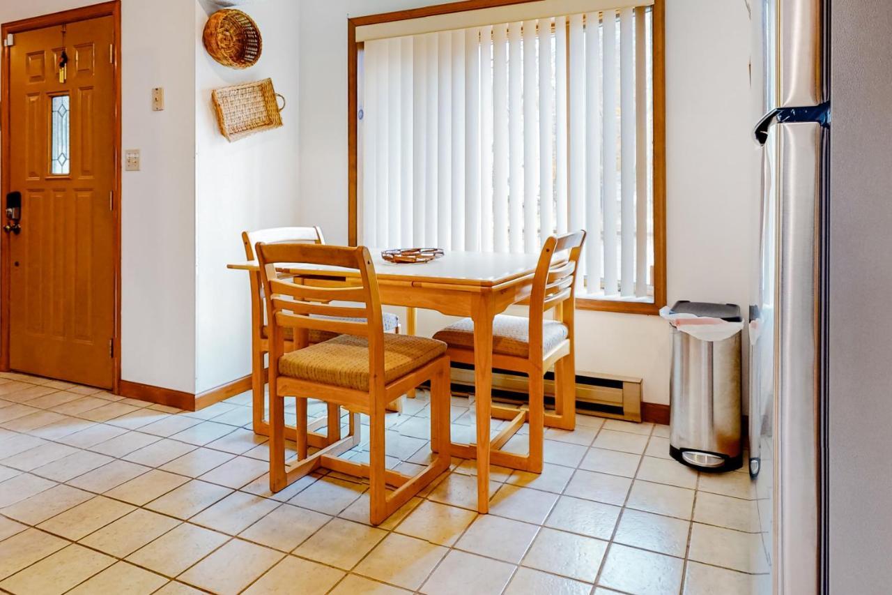 Friendship Lodge Pocono Lake Extérieur photo