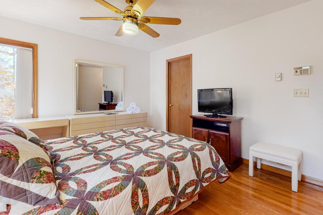 Friendship Lodge Pocono Lake Extérieur photo