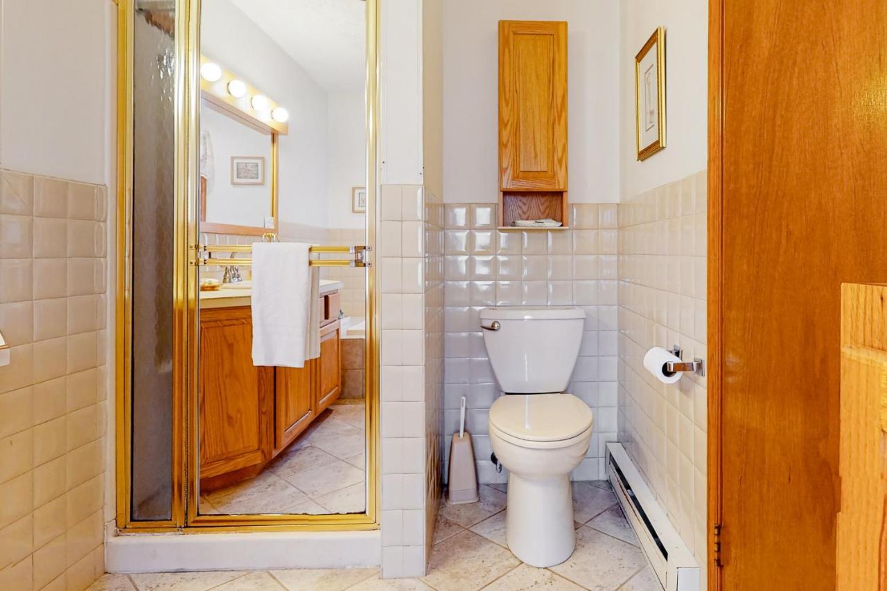 Friendship Lodge Pocono Lake Extérieur photo